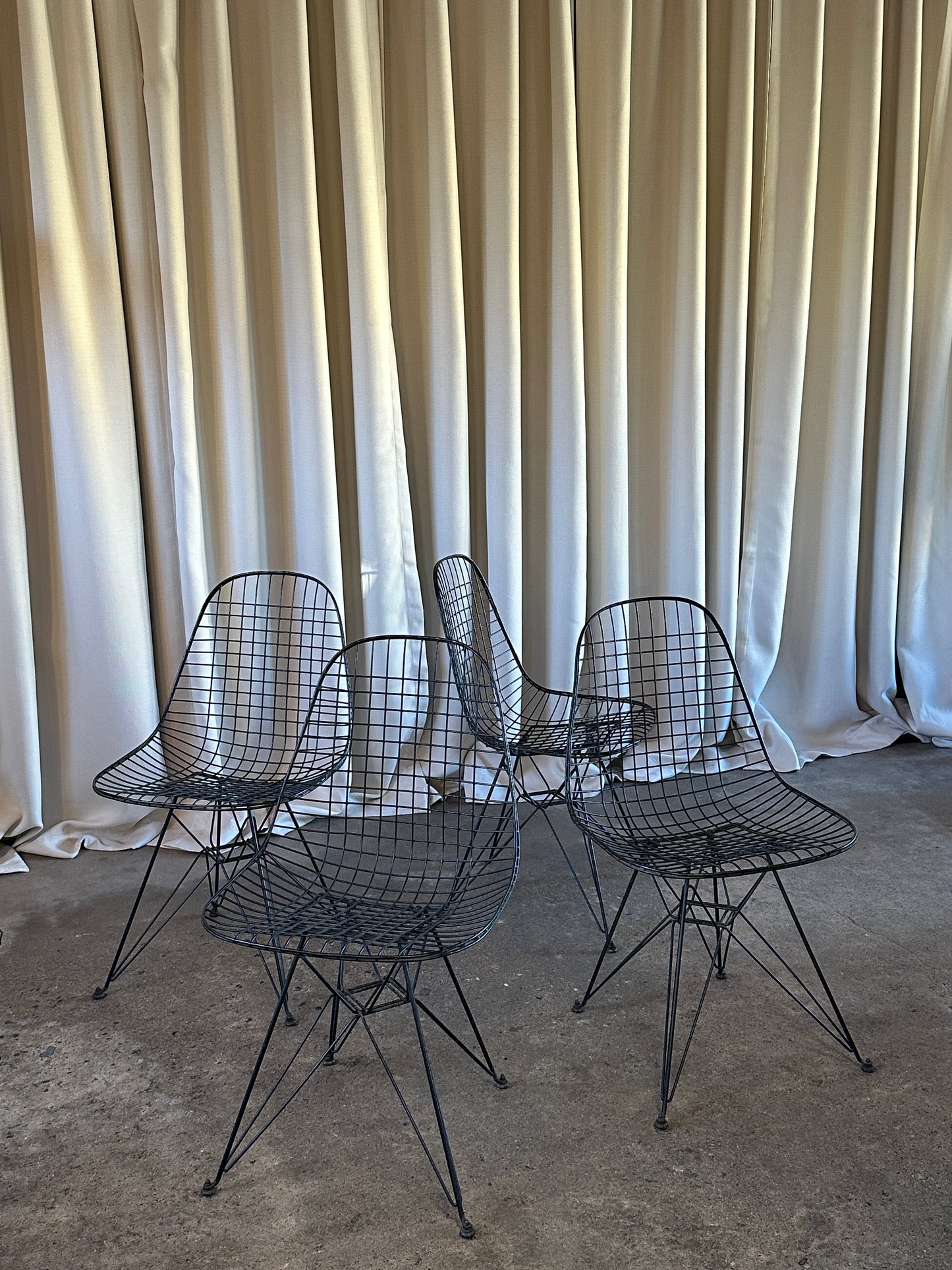 Set of 4 Eames DKR Wire Chairs | 1st Generation, 1950's