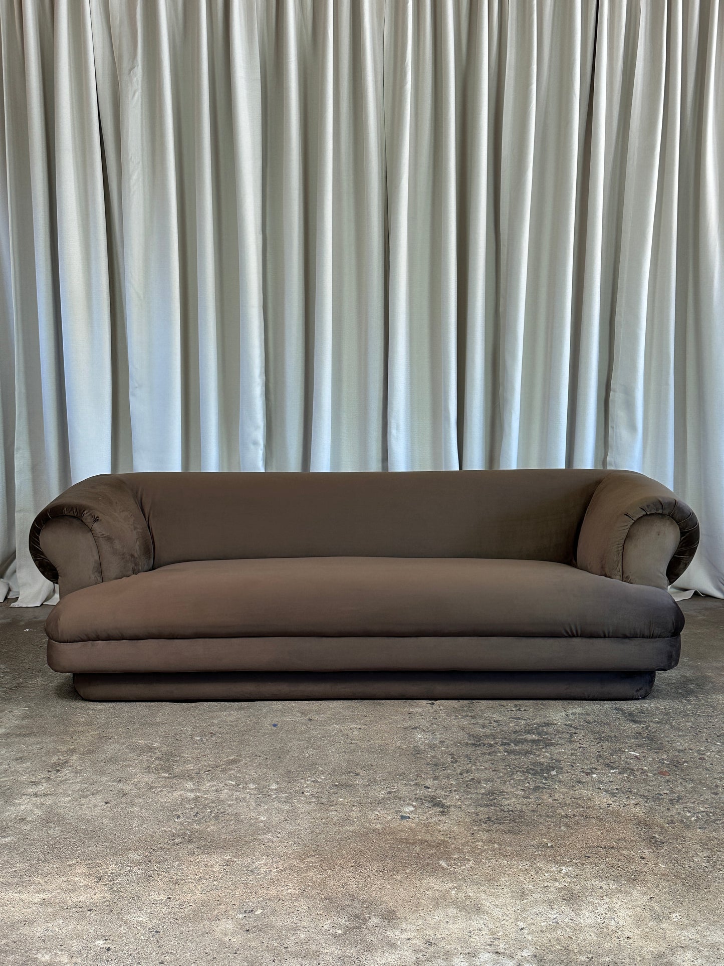 Vintage Sofa by DIRECTIONAL